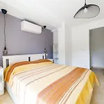 Διαμέρισμα Rez-de-villa Avec Espace Arbore Privatif
