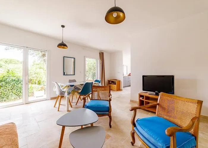 Rez-de-villa Avec Espace Arbore Privatif Lejlighed *